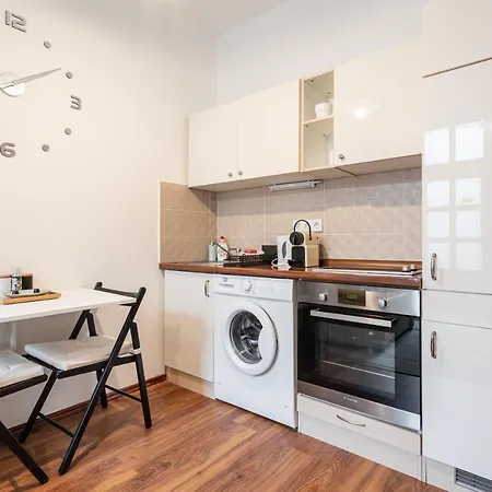 Life On The Blue * Budapest