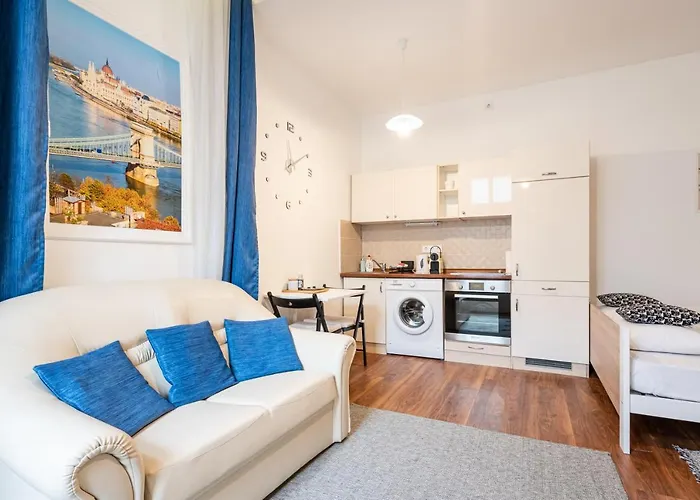 Apartman Life On The Blue